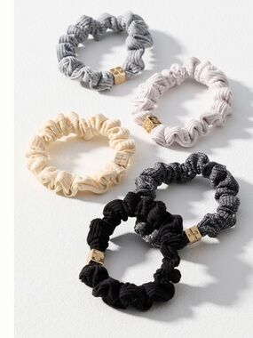 Anthropologie Daily Practice Ribbed Hair Ties NEW Scrunchie SET of 5